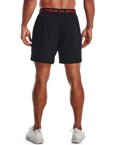 Bilde av UA Vanish Woven 6'' Shorts - en treningsshorts til herre fra Under Armour i sort