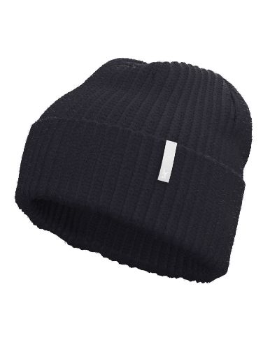 sort, ribbestrikket lue med brettekant