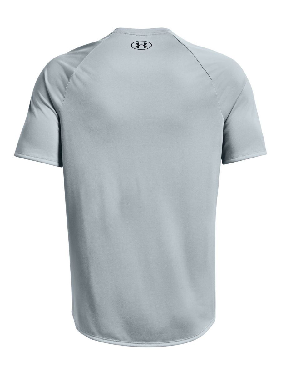 En lett og pustende trenings t-skjorte til herre i teknisk materiale fra Under Armour