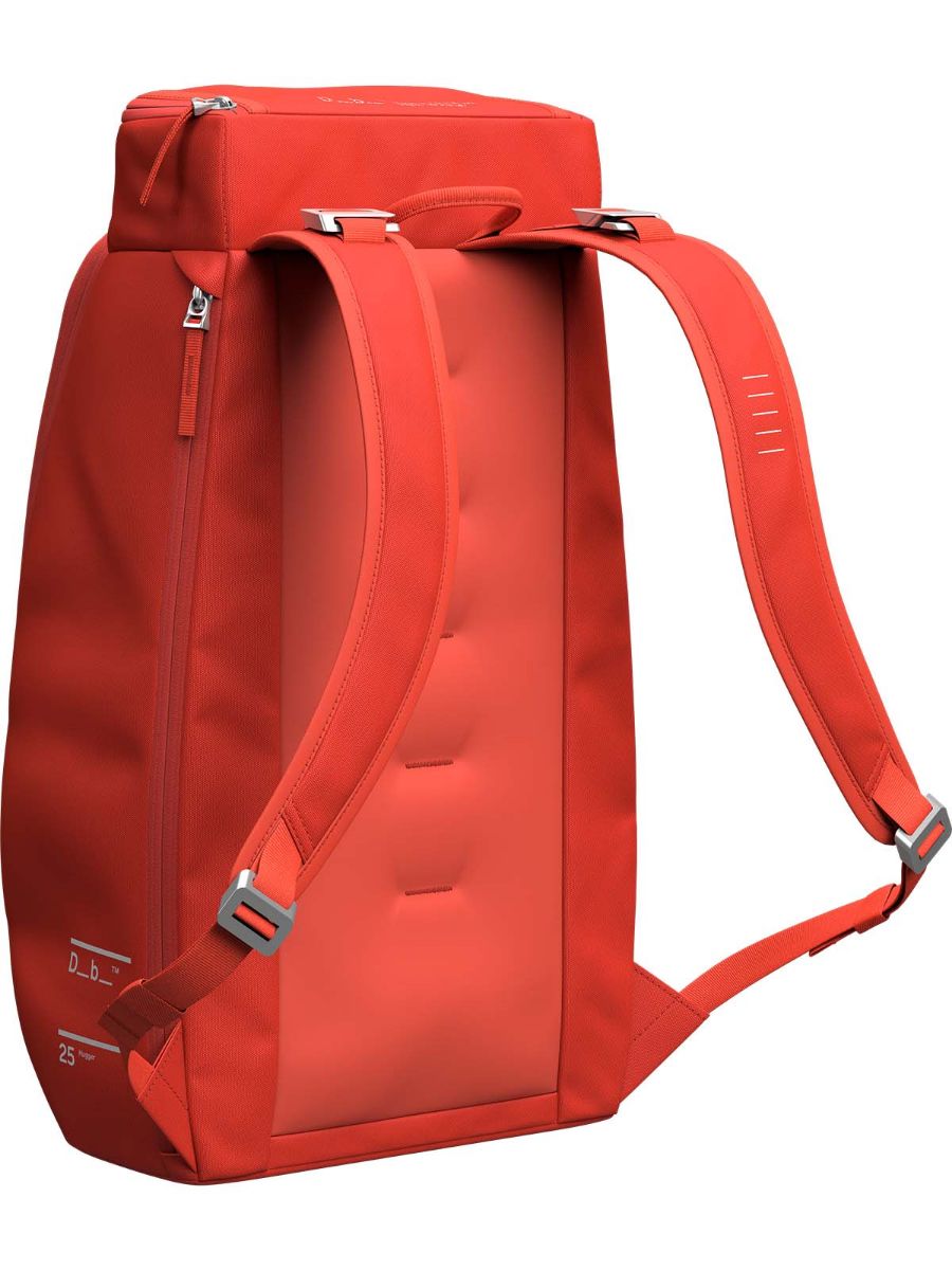 Db Hugger Backpack 25 L Falu Red: Bestselger fra Db (Douchebag) nå i mindre størrelse