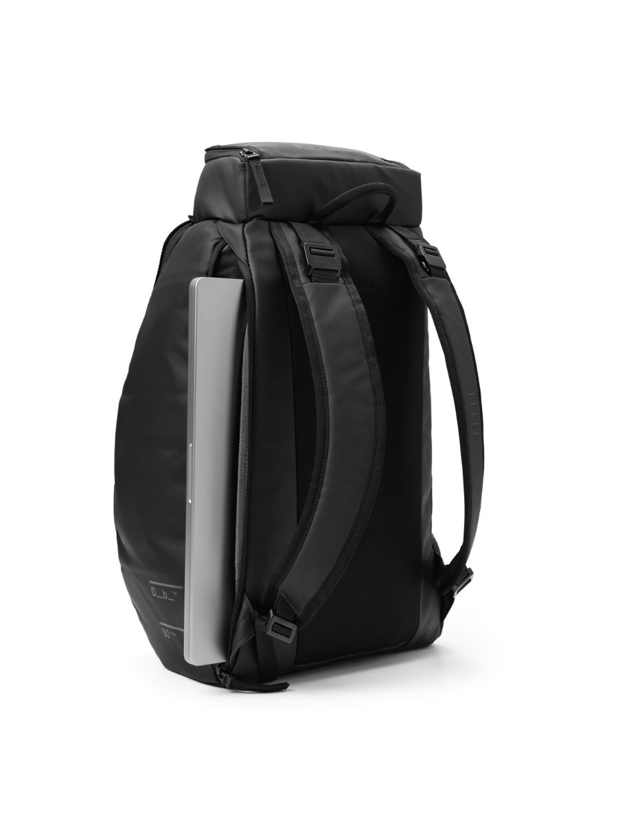 Db Hugger Backpack 30 L Black: Ryggsekk fra Db (douchebag) perfekt til jobb, skole og reise
