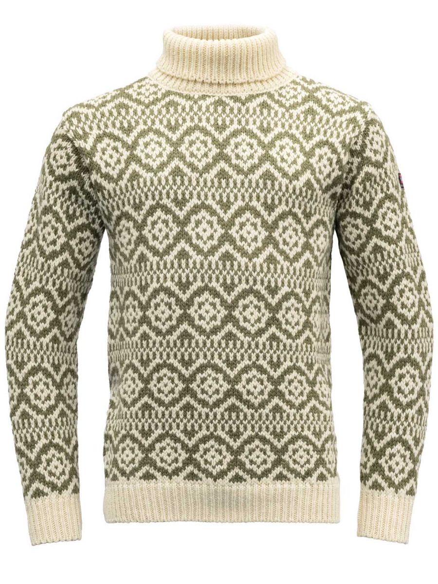 Devold Hoddevik High Wool Neck - en varm strikkegenser i ull fra Devold