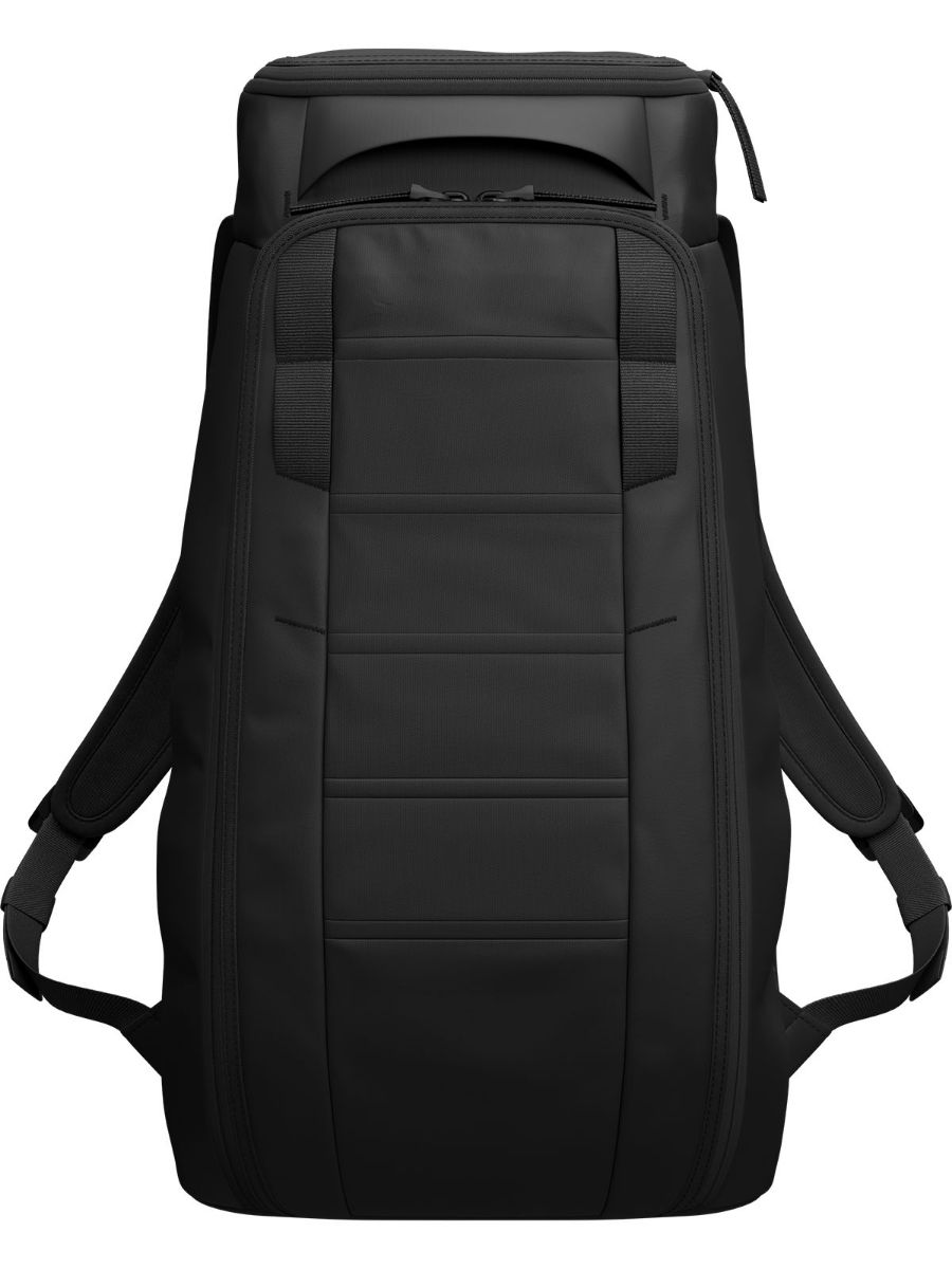 Db Hugger Backpack 20 L Black Out: Bestselger fra Db (Douchebag) nå i mindre størrelse	