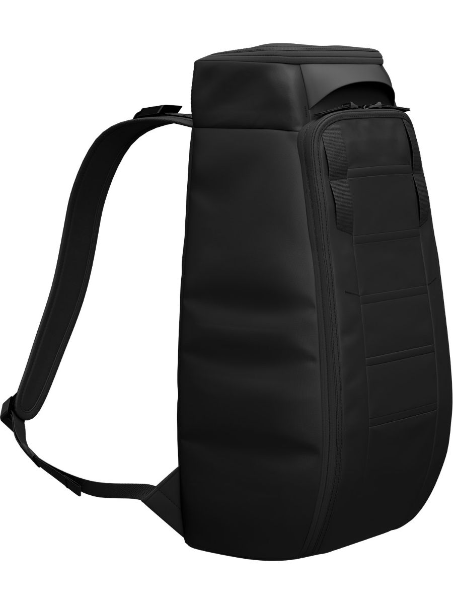 Db Hugger Backpack 20 L Black Out: Bestselger fra Db (Douchebag) nå i mindre størrelse	