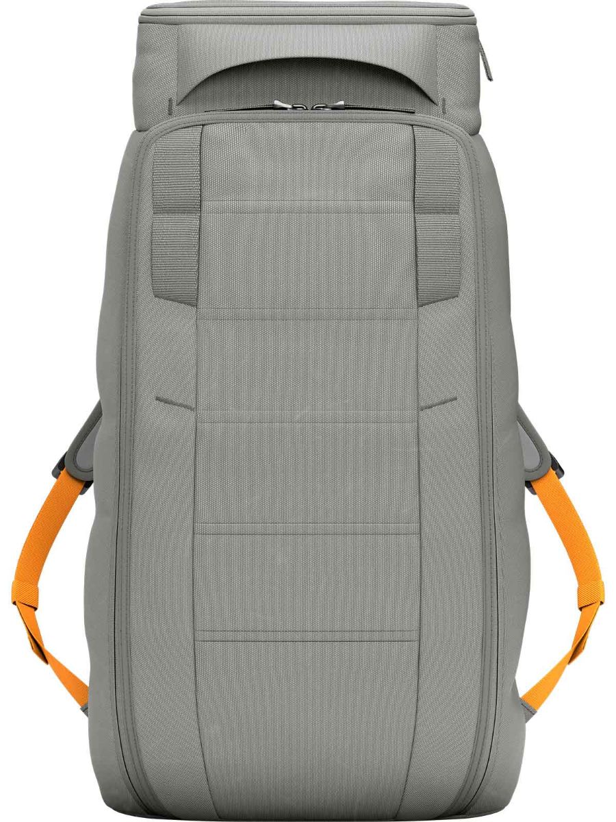 Db Hugger Backpack 30 L Sand Grey. Bestselger fra Db (Douchebag)