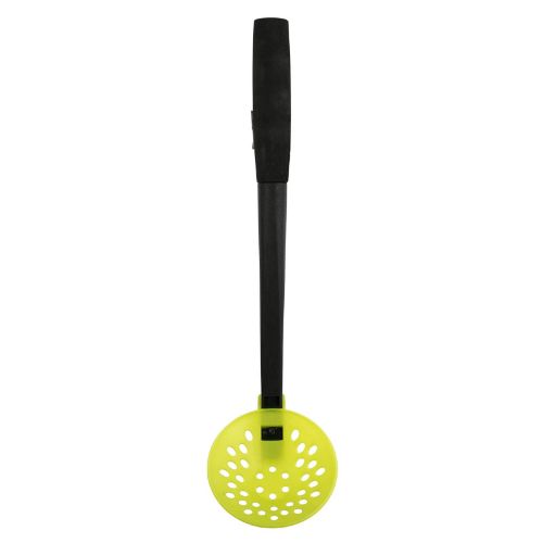 Isøsen lar deg ta opp løs is og snø av hullet du fisker i