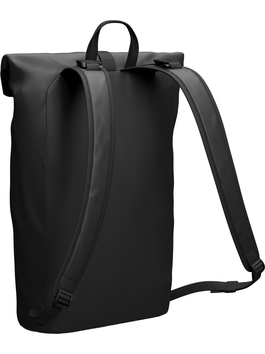 Db Essential Backpack 12 L i fargen Black Out. En super hverdagssekk fra Db