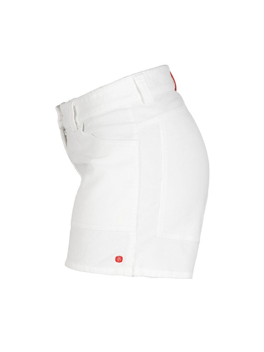Amundsen 5incher Concord Garment Dyed Shorts Womens i fargen White. Hvit shorts fra Amundsen til dame
