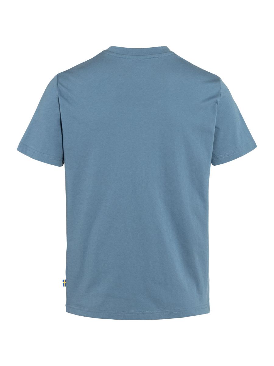 Klassisk t-skjorte til dame fra Fjällräven. Lett, hurtigtørkende og god passform! Farge Dawn Blue