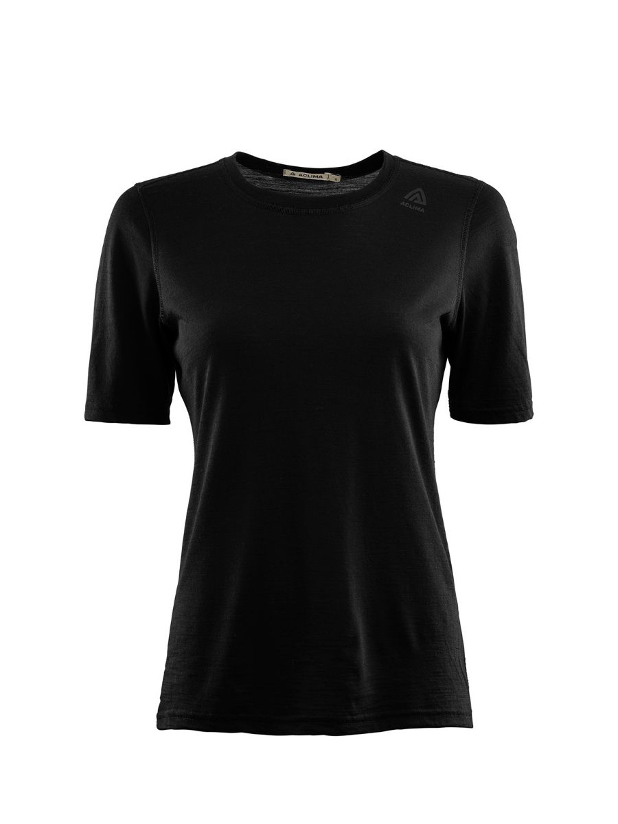 Aclima LightWool Undershirt Tee W i fargen Jet Black. Svart ull t-skjorte til dame fra Aclima.