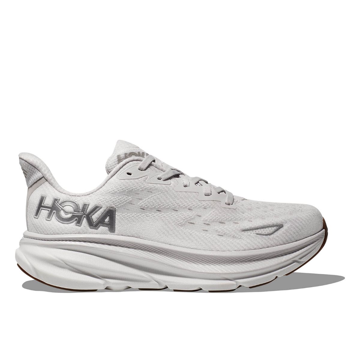 Hoka W Clifton 9 i fargen Nimbus Cloud White