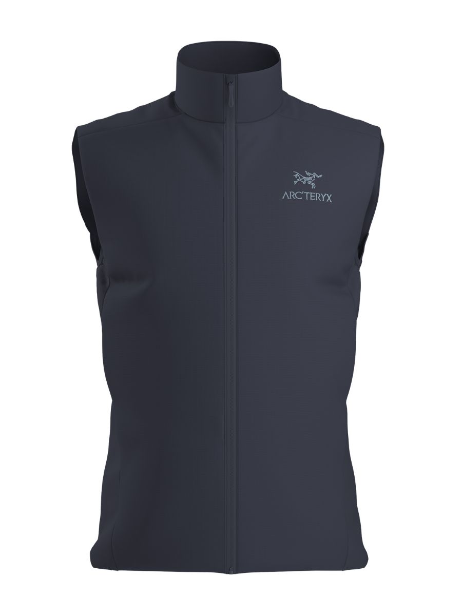 Allsidig vest til herre fra Arcteryx. Perfekt hele året, både som mellomlag eller som ytterste lag