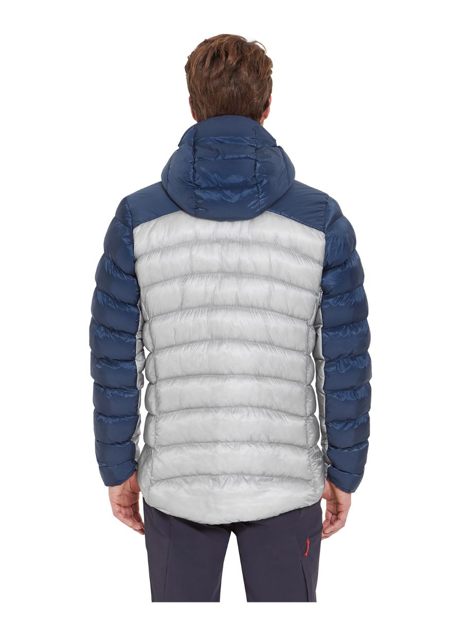 Bilde av Cirrus Ultra Hoody