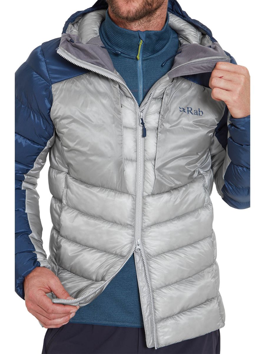 Bilde av Cirrus Ultra Hoody