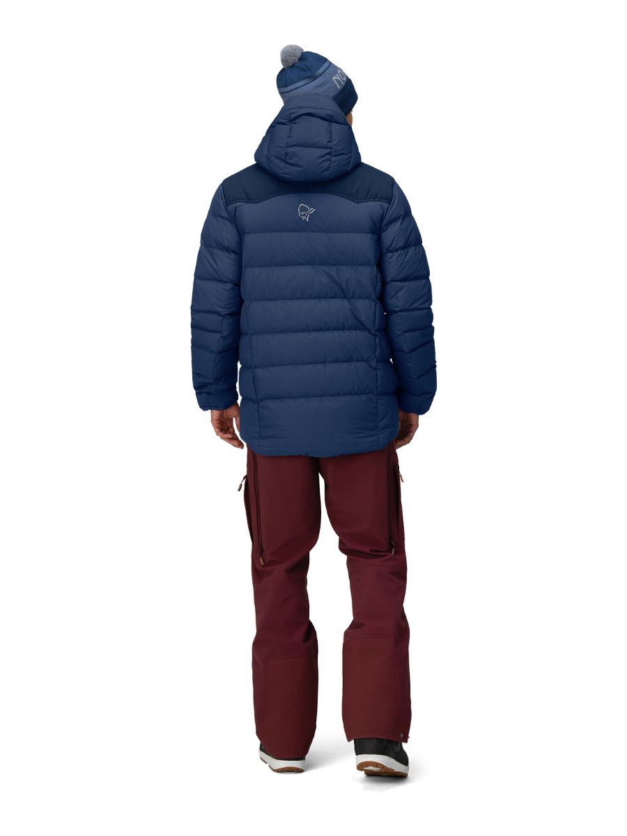 trollveggen Thermal Pro Jacket til herre fra Norrøna i fargen Indigo Night