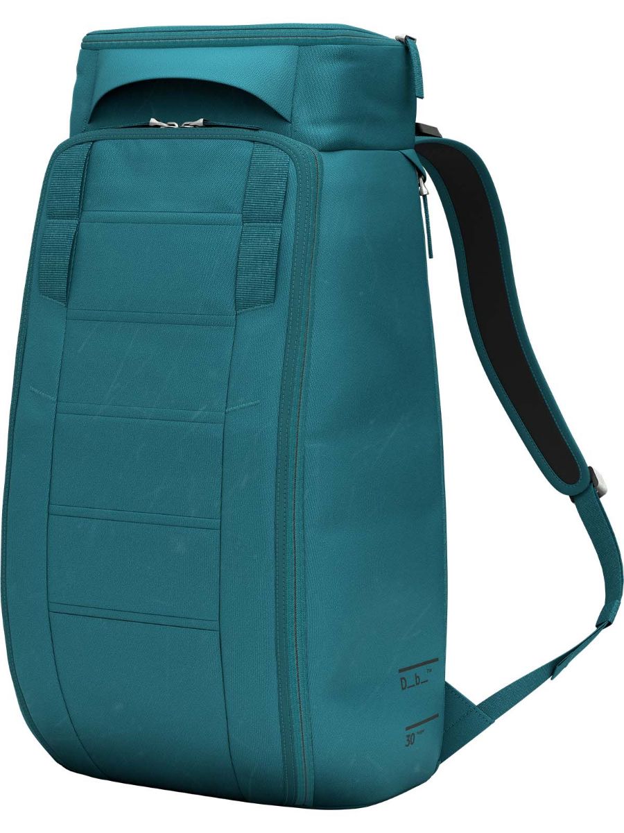 Hugger 30L fra Db i fargen Midnight Teal