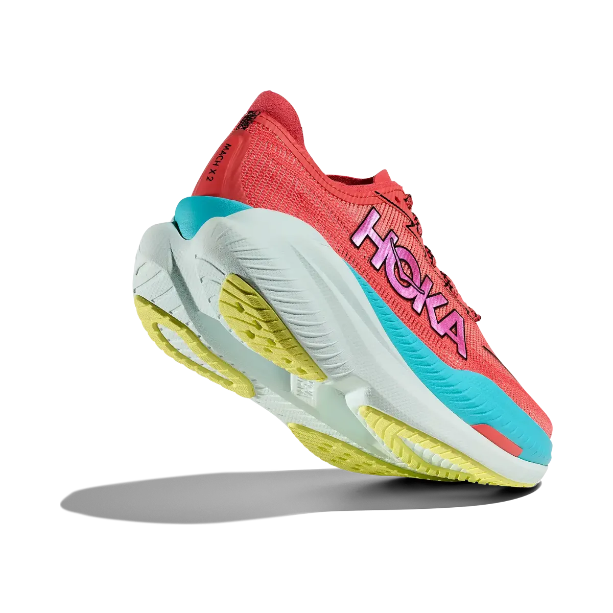 Hoka M Mach X 2 GFRT i fargen Grapefruit/Electric Coral. Løpesko til herre fra Hoka