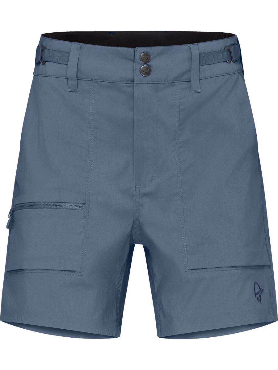 Lett og allsidig shorts til dame fra Norrøna i fargen Vintage Indigo