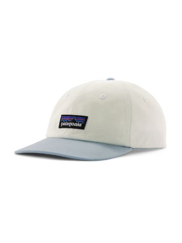 Klassisk caps fra Patagonia til dame og herre, i hvit med blå brem