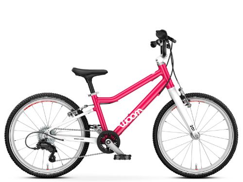 Woom 4 er en lett barnesykkel med 7 gir for barn 6–8 år (115–130 cm). 