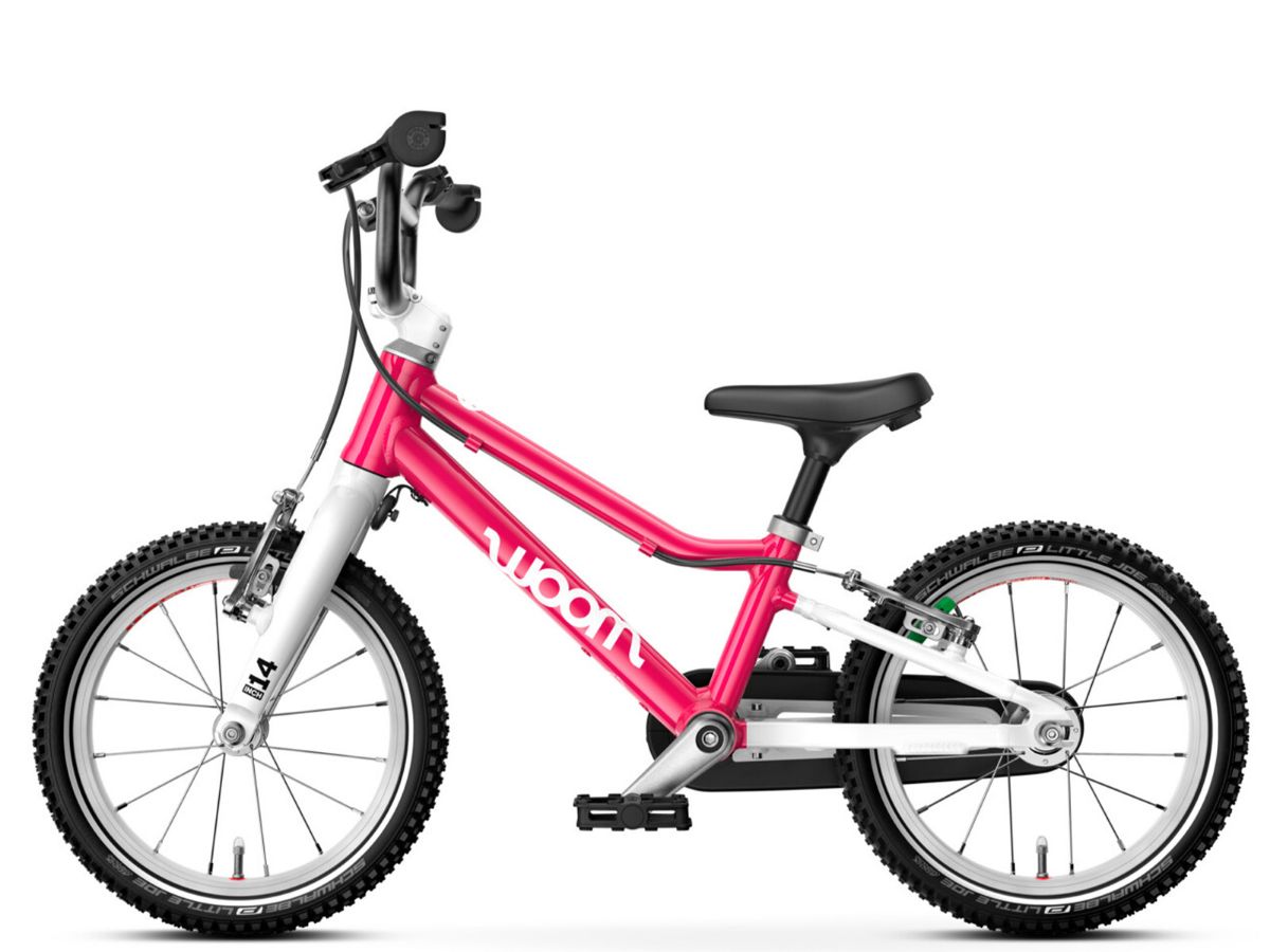 Woom 2 er en lett sykkel med pedaler for barn 3-4,5 år (95–110 cm). Perfekt for trygg sykkelstart! 