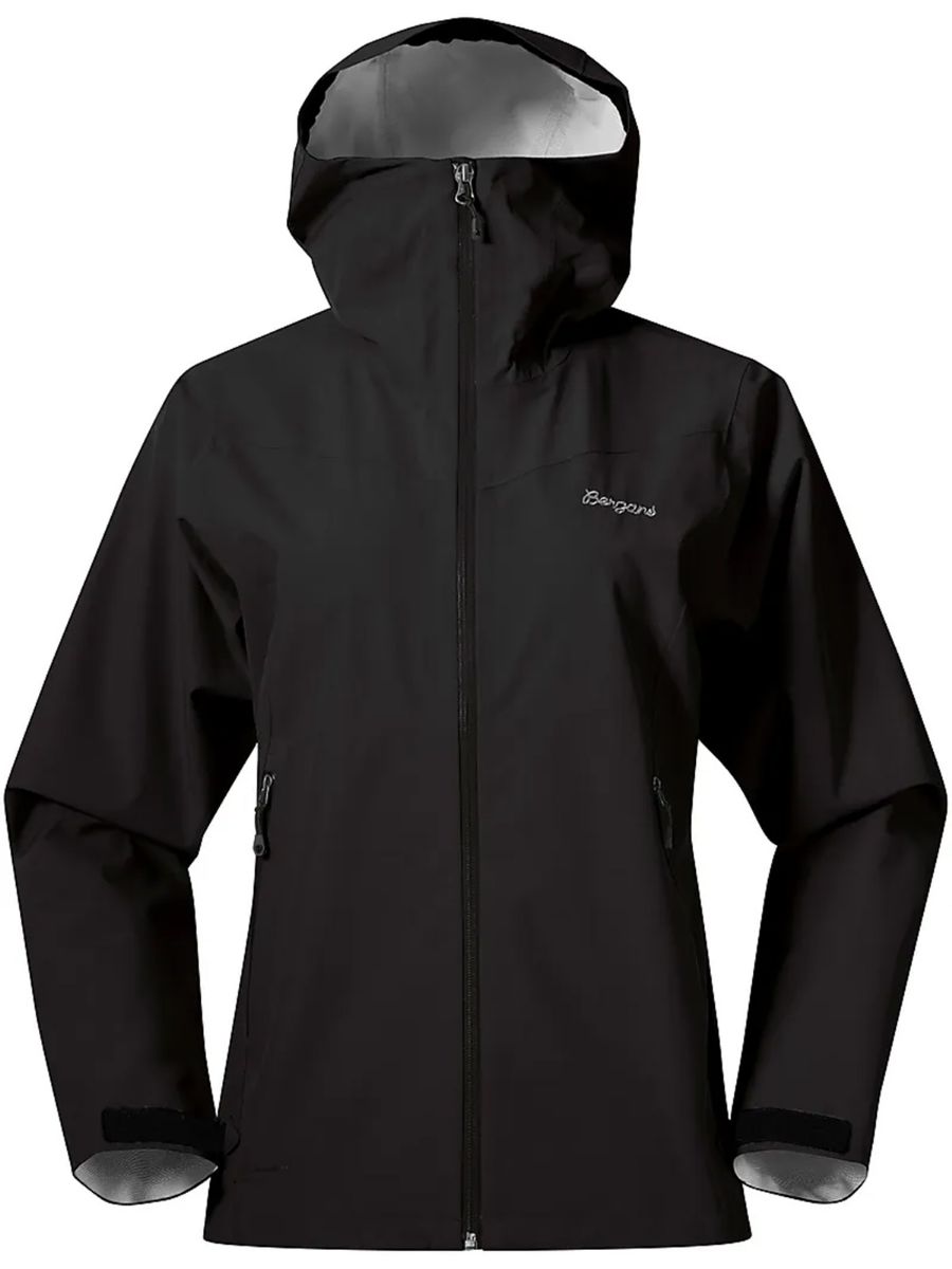 Lett og allsidig skalljakke til dame fra Bergans. Vindtett, vanntett og ventilerende