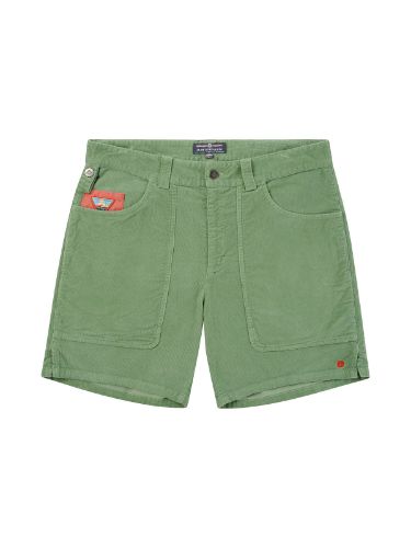 Lett og elastisk shorts til herre i kordfløyel fra Amundsen i Willow Green