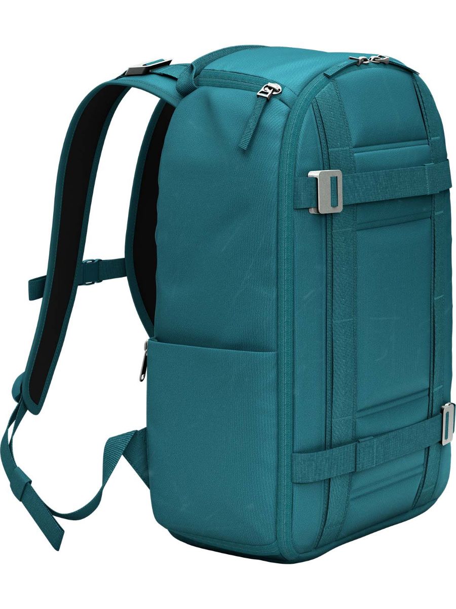 Db Ramverk ryggsekk som rommer 21L i fargen Midnight Teal
