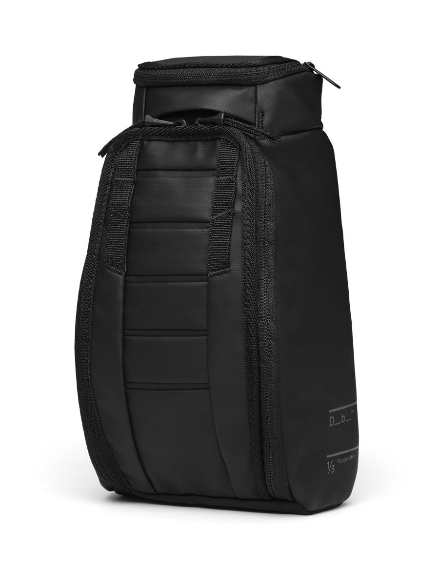 Toalettmappe fra Db i Black Out som rommer 2.5L