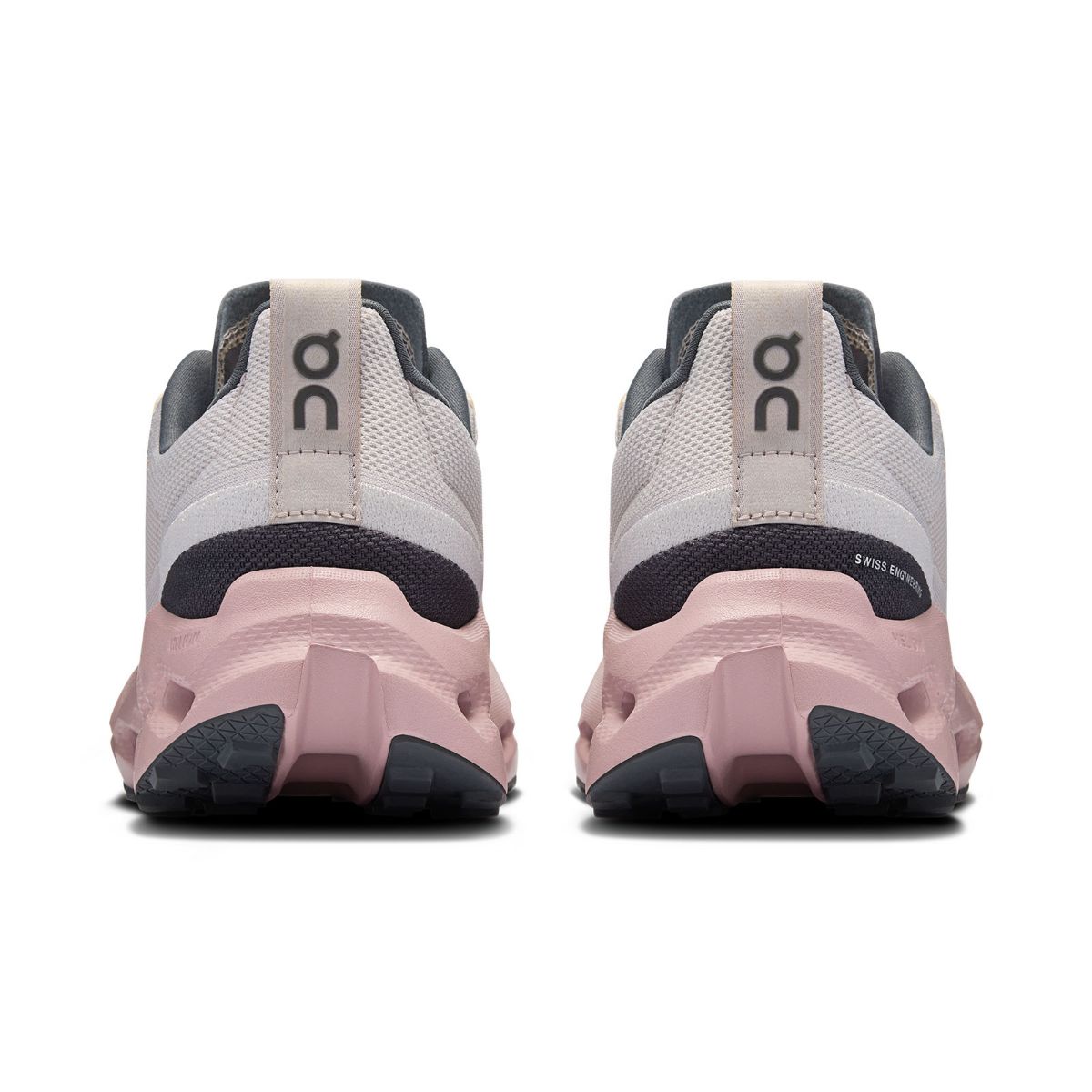 Cloudsurfer Trail til dame fra On i fargen Silver Mauve