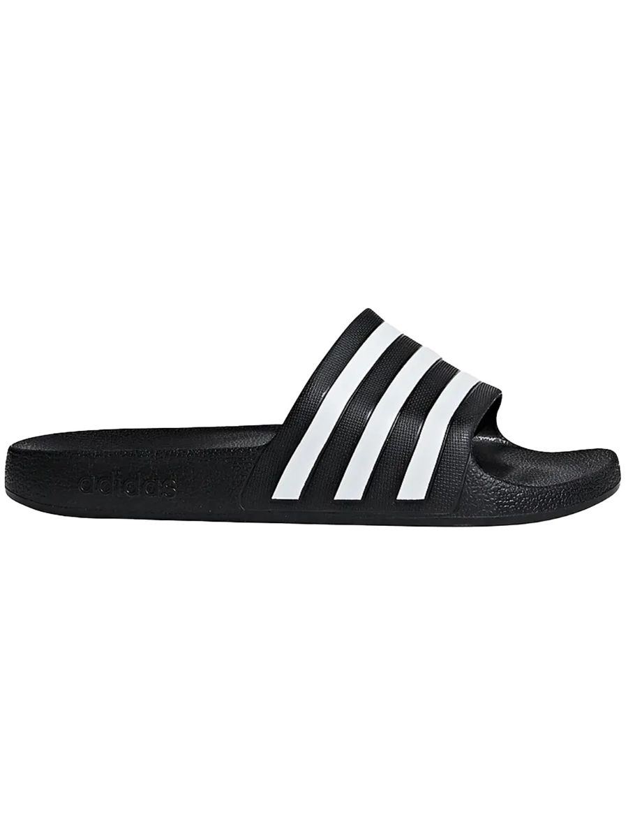 Lette slippers fra Adidas