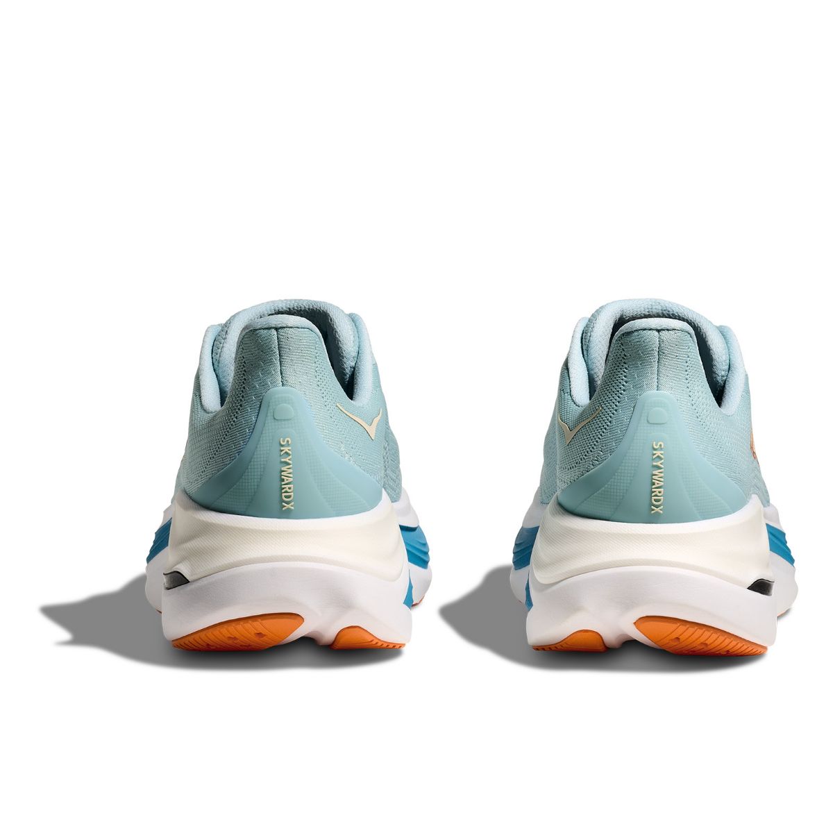 Skyward til herre fra Hoka i fargen Clear Sea Alpine Blue