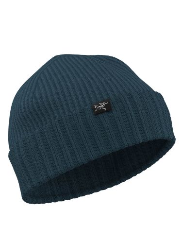 Lue fra Arcteryx i fargen Nigthscape