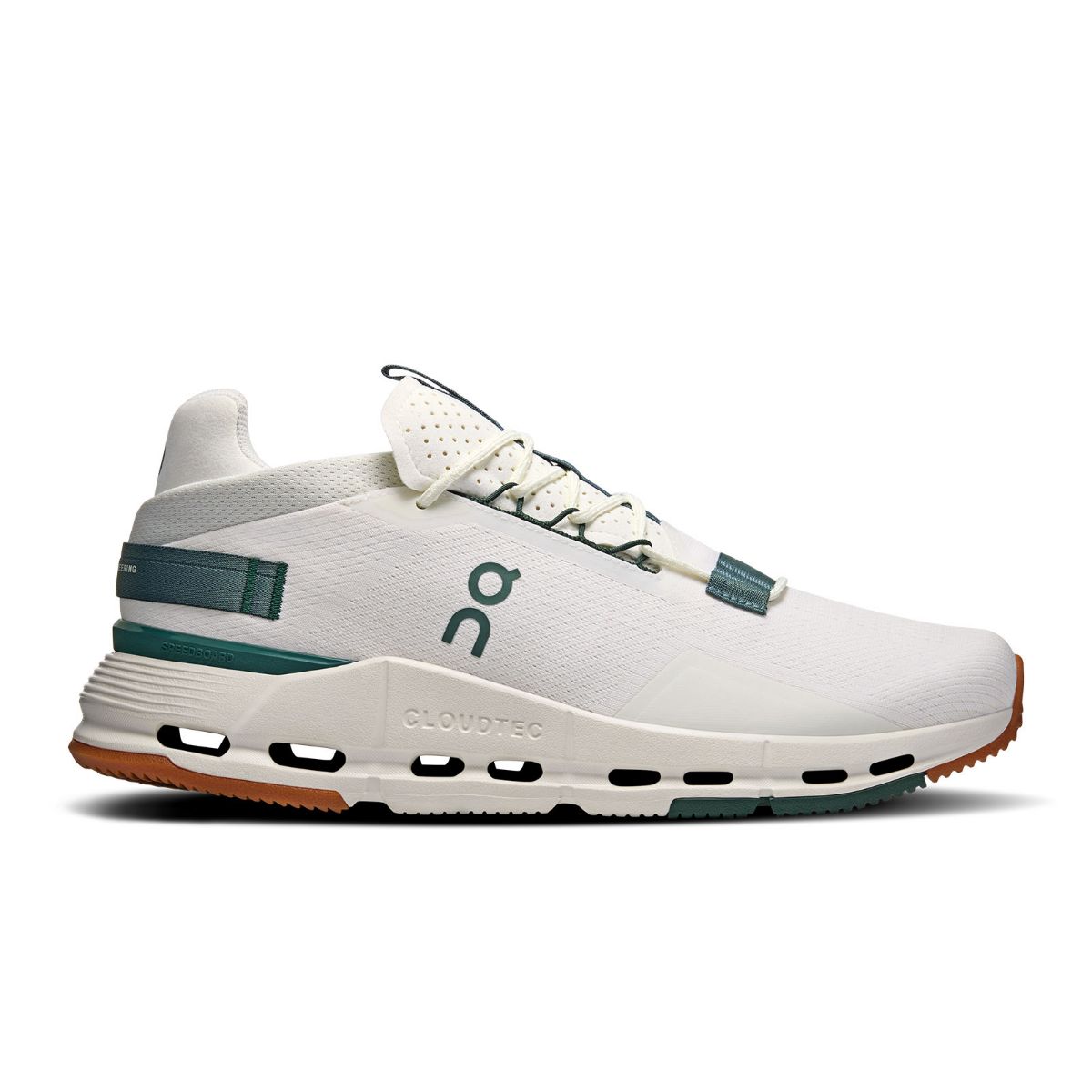 Sporty hverdagssko fra On i fargen Ivory Olive