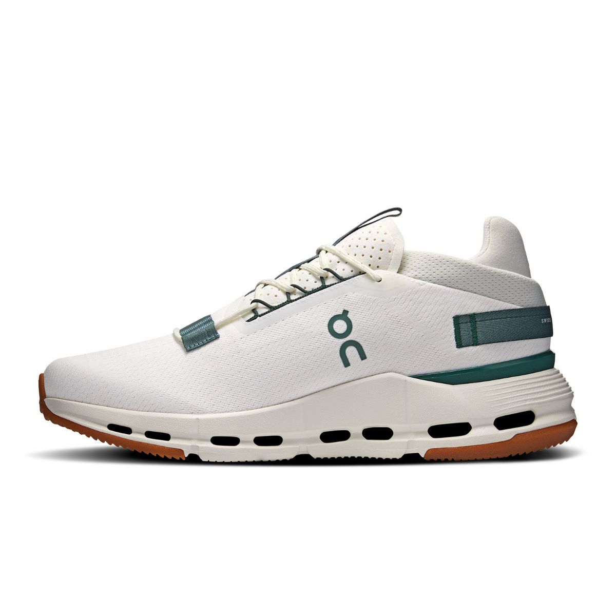 Sporty hverdagssko fra On i fargen Ivory Olive	