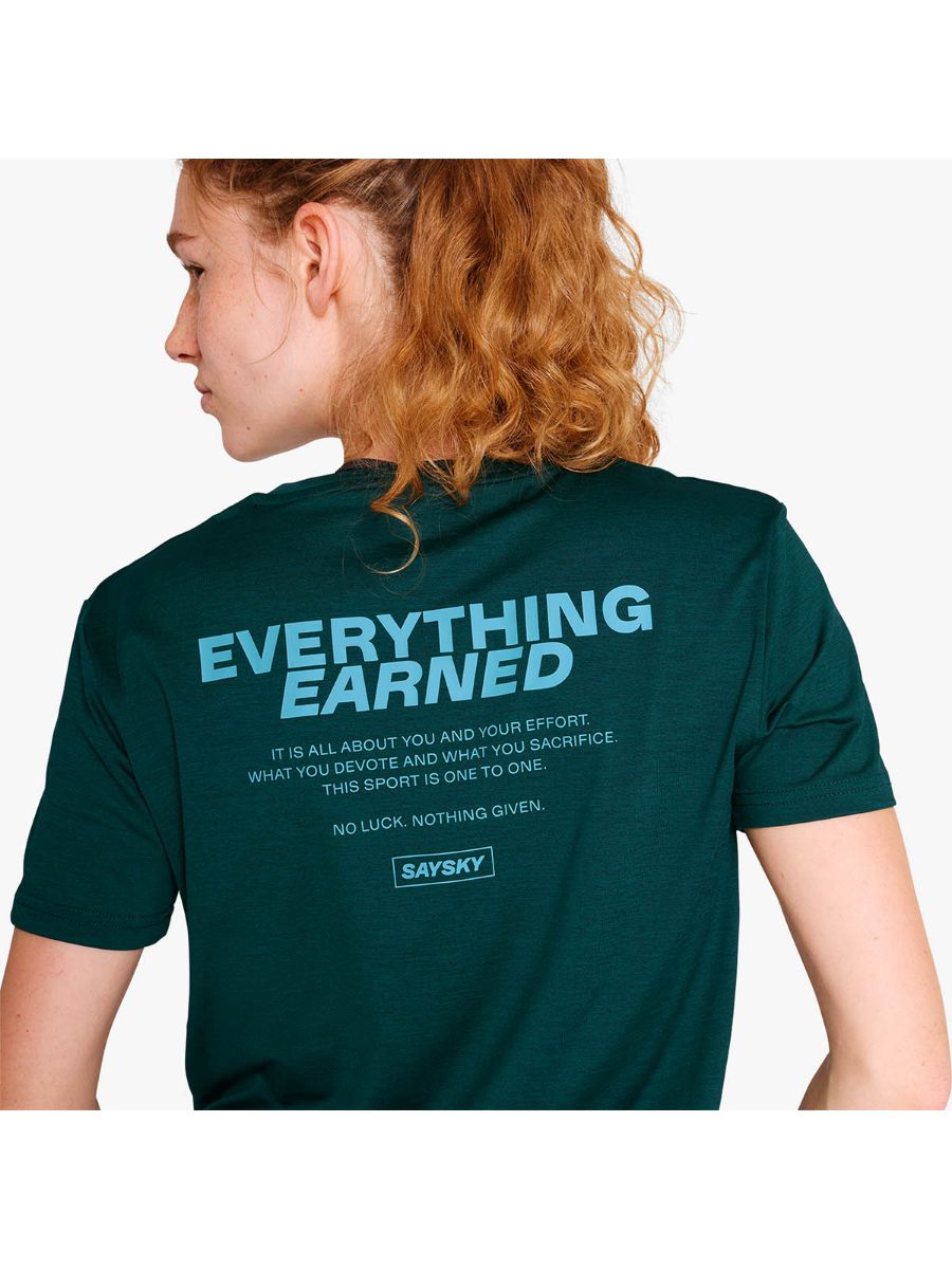 SaySky Statement Pace T-shirt. Treningstskjorte til dame og herre fra SaySky