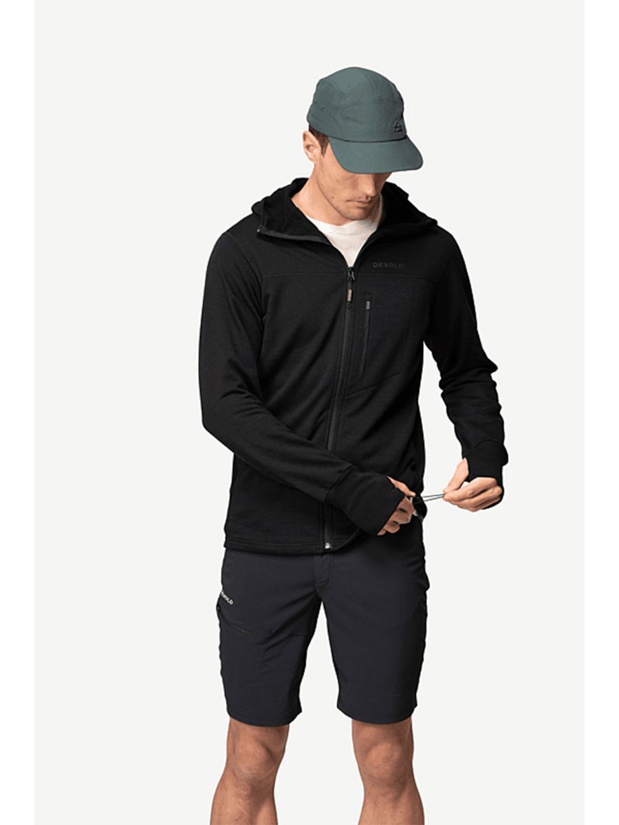 Explorer Merino Hooded Jacket til herre fra Devold i fargen Black