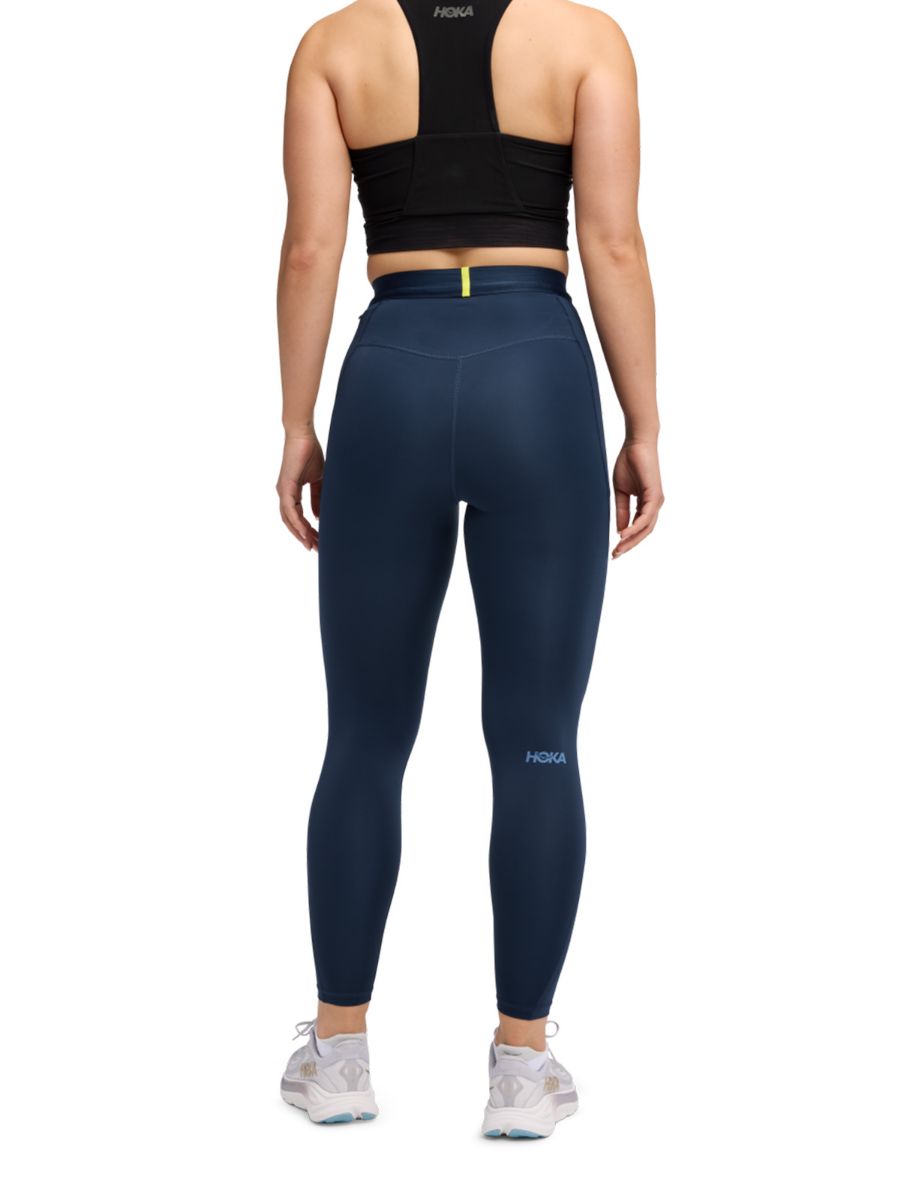 Treningstights til dame fra Hoka i fargen Midnight Blue