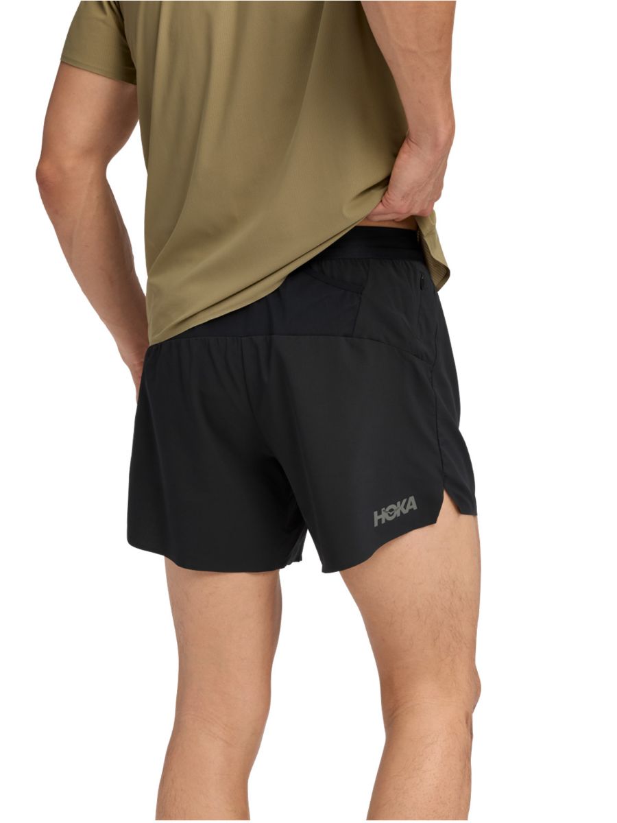 Løpeshorts itl herre fra Hoka med integrert undershorts