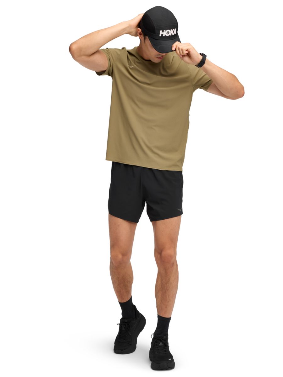 Løpeshorts itl herre fra Hoka med integrert undershorts