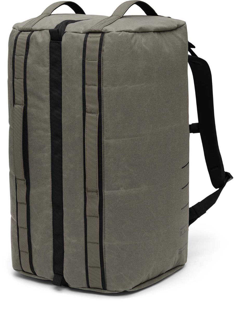 Db Roamer Pro Split Duffel 50L i fargen Forest GReen. Bag med to store hovedrom bra Db