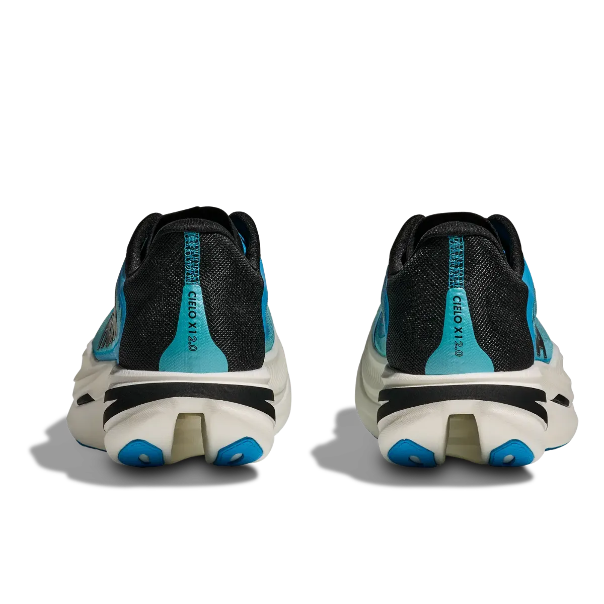 Hoka Cielo X 1 2.0 til dame og herre. En helt rå løpesko for deg som vil løpe raske økter og konkurranser!