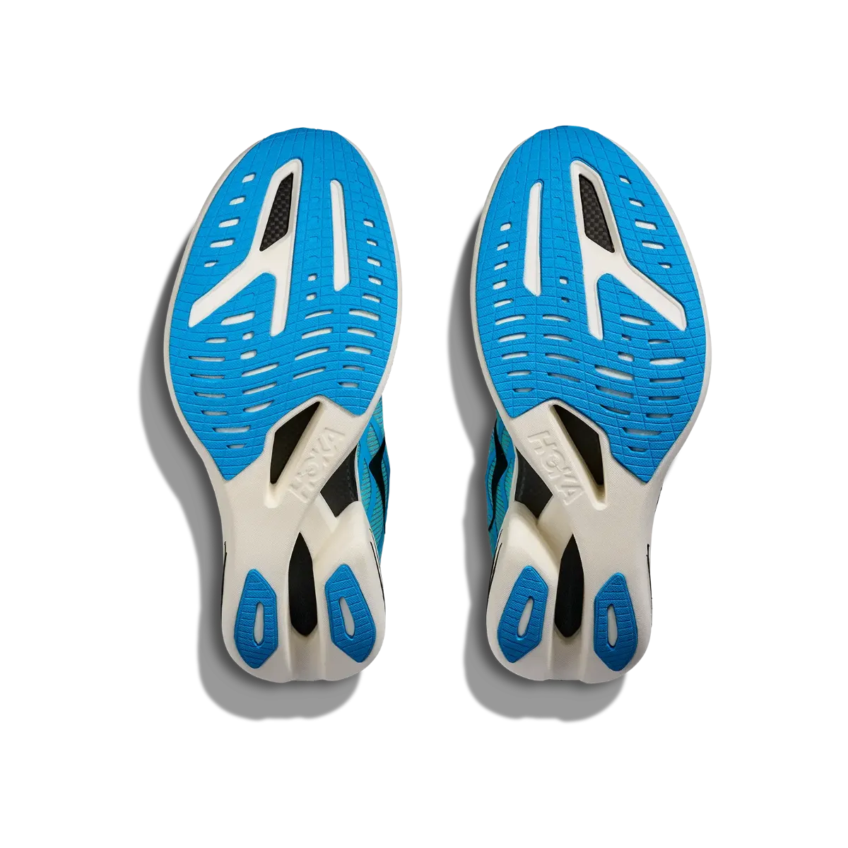 Hoka Cielo X 1 2.0 til dame og herre. En helt rå løpesko for deg som vil løpe raske økter og konkurranser!