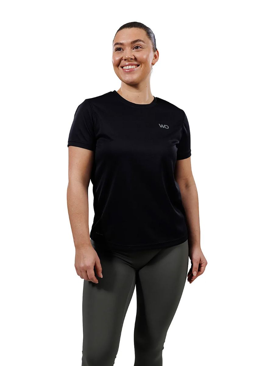 Lett treningsoverdel til dame fra Workout i Black