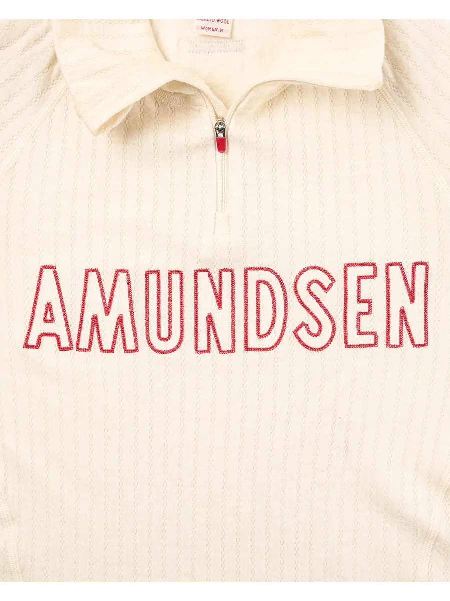 Amundsen Hero's Hide Half Zip Womens i fargen Natural med rød Amundsen Logo. Ulltrøye fra Amundsen til dame med glidelås i halsen