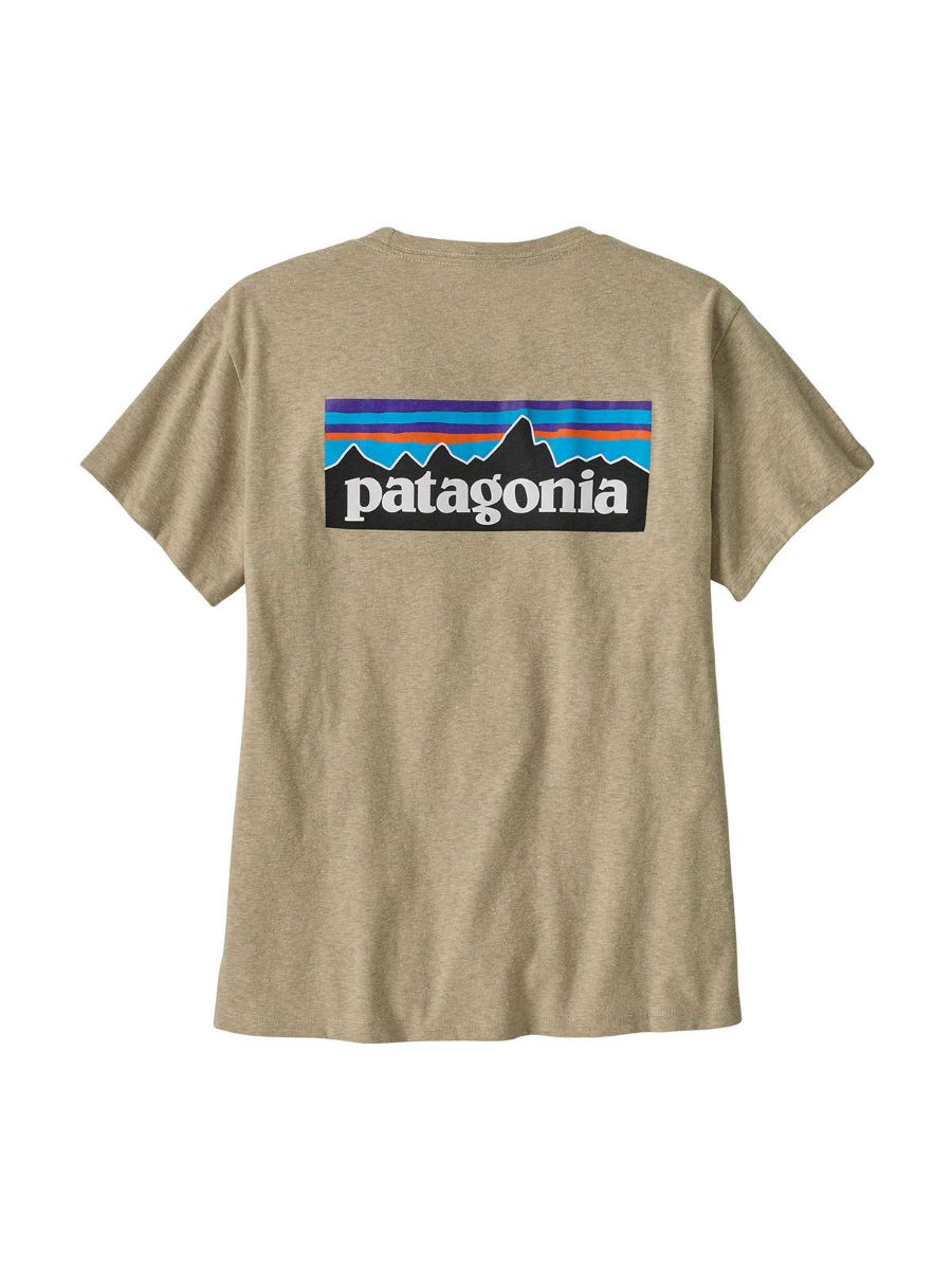 T-skjorte til dame i fargen Pumice med logo på ryggen, fra Patagonia