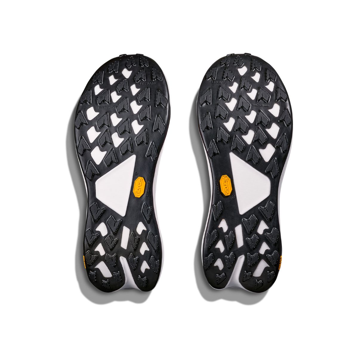 Teknisk og godt dempet terrengsko til herre fra Hoka- Tecton X 3 i fargen Neon Hoka Citrus / Black