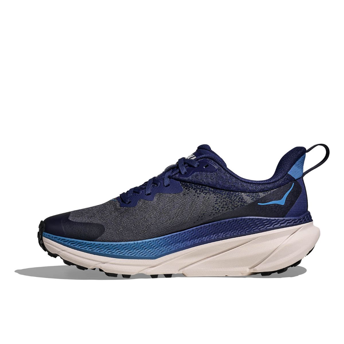 Godt dempet terrengsko fra Hoka til herre- Challenger ATR 7 GTX i fargen Midnight Blue Grout
