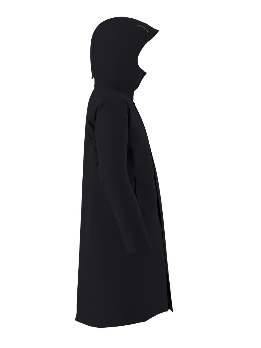 Lang, varm og vattert parka til dame fra Arcteryx i fargen Black