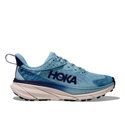 Vis detaljer for W CHALLENGER ATR 7 GTX Lett og dempet løpesko fra Hoka med Gore-Tex membran i fargen Raindrop Grout
